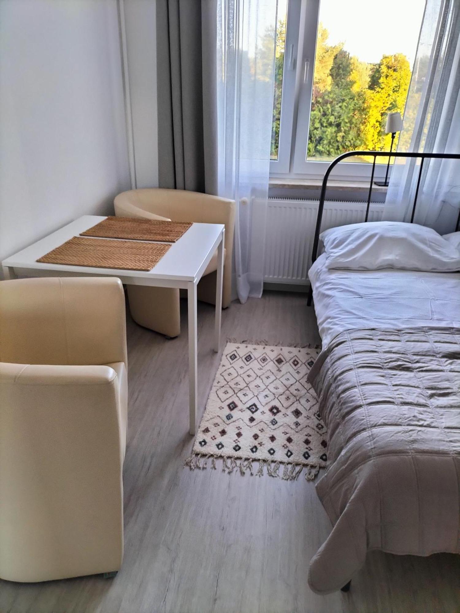 Apartamento Pokoje U Bozeny Ostrowo  Exterior foto
