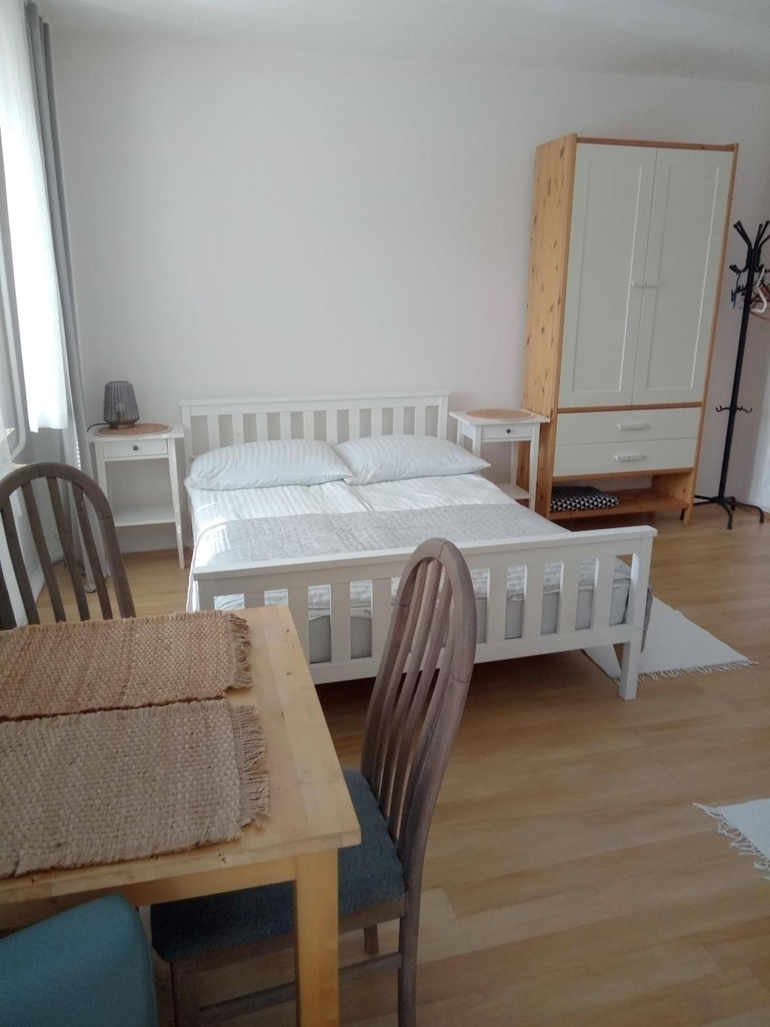 Apartamento Pokoje U Bozeny Ostrowo  Exterior foto
